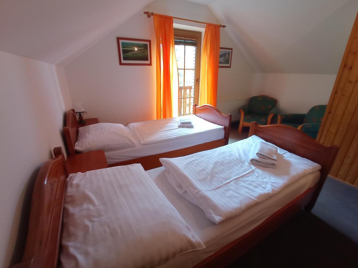 Ranc Kostelany Hotel Kroměříž Exterior foto